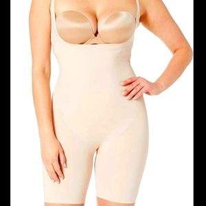 Spanx open bust shorts shapesuit size 3x